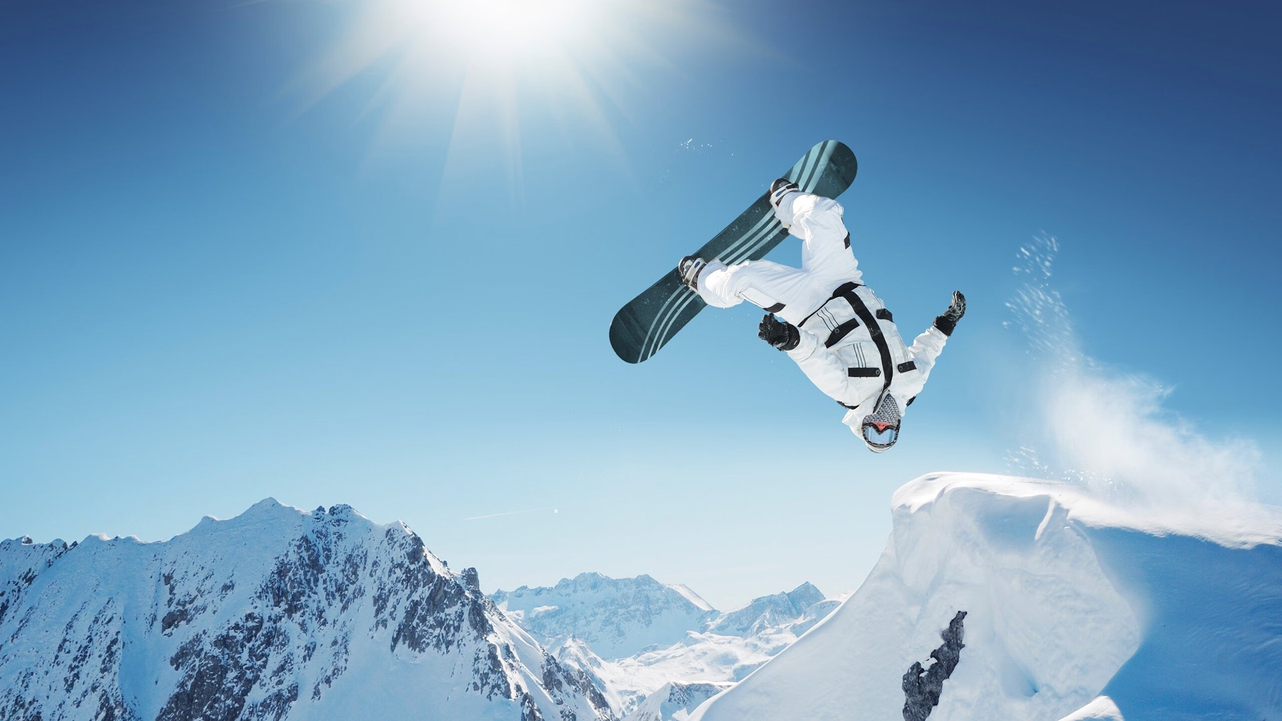 JackeyLove焦点对战，德约科维奇与80激战雄鹿分钟，爆冷胜负难料！赢得满堂喝彩